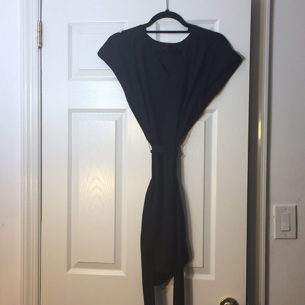 H&M’ black dress